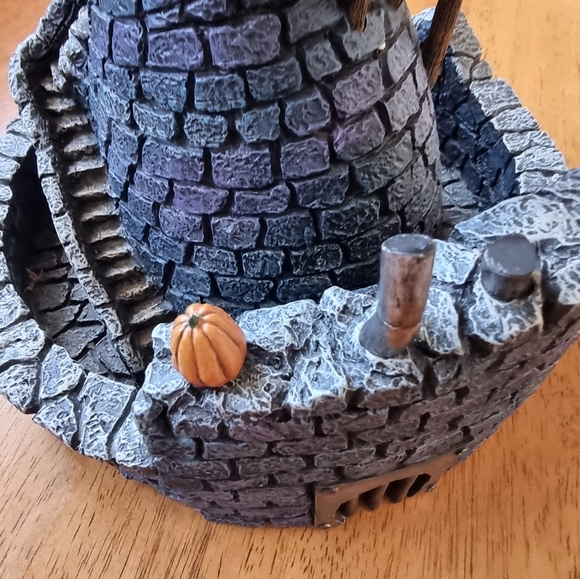 Hawthorne Village Nightmare Before Christmas "Antlers House" See Description - Picture 12 of 13